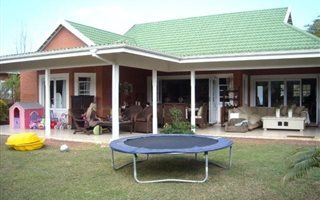 3 Bedroom Simplex in Mt Edgecombe Estate 1 & 2