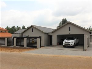 3 Bed House in Kameeldrift