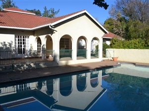4 Bed House in Bryanston