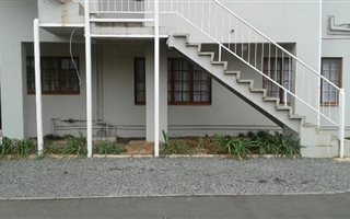 3 Bedroom Flat in Scottsville