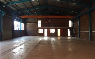 600 m² Industrial space in Primrose