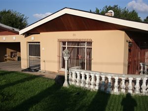 3 Bedroom House in Hamberg