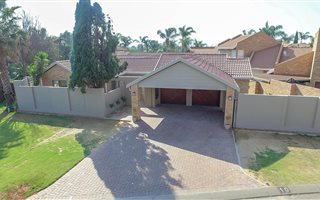 3 Bedroom House in Blue Gill