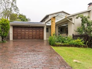 6 Bed House in Bordeaux