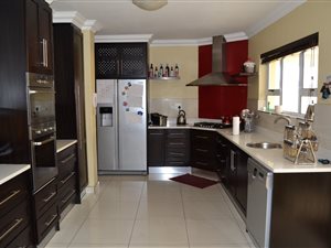 3 Bed House in Charleston Hill