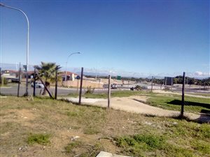 2 Bed House in Malibu Village