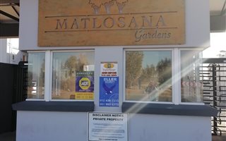 2 Bedroom Apartment in Adamayview