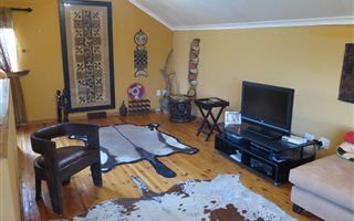 2 Bedroom Townhouse in Pomona