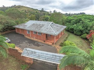 3 Bed House in Padfield Park
