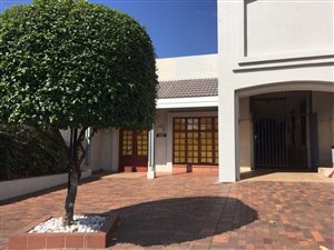 161 m² Commercial space in Bryanston
