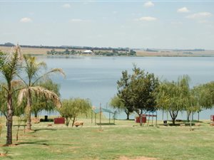 2000 m² Commercial space in Bronkhorstbaai