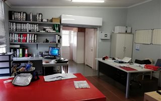 50 m² Commercial space in Windermere
