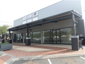 354 m² Retail Space in Greenstone Hill