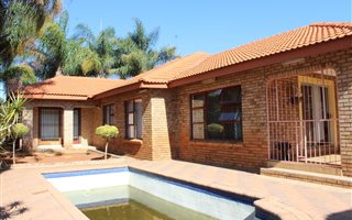 3 Bedroom House in Flora Park