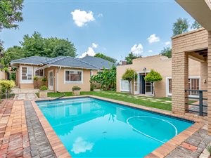 4 Bed House in Robindale