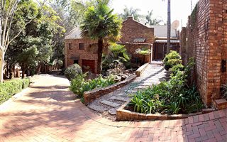 3 Bedroom House in Waterkloof Heights
