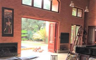 5 Bedroom House in Boardwalk Manor