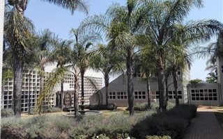 450 m² Office Space in Bedfordview