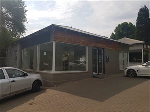 124 m² Commercial space in Parkhurst