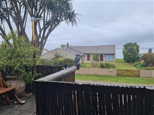 7 Bed House in Reebok