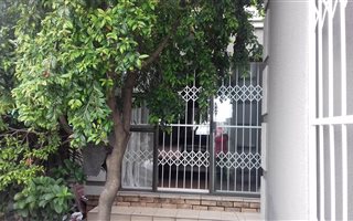 3 Bedroom House in Klipfontein View