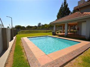 2 Bed Apartment in Fairleads