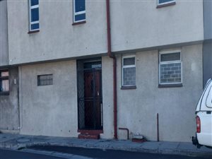 3 Bed Townhouse in Belhar