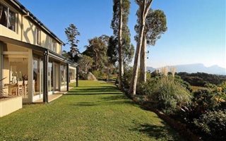 3 Bedroom House in Steenberg Golf Estate
