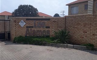 2 Bedroom Apartment in Vanderbijlpark SW5