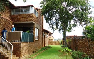 3 Bedroom Duplex in Brummeria