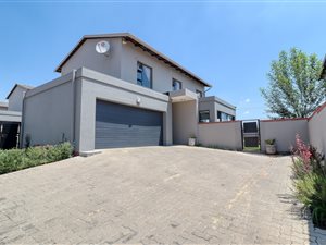 3 Bed Cluster in Brentwood