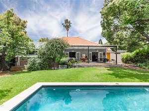 3 Bed House in Greenside East