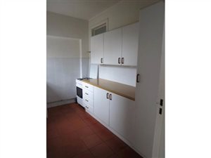 2 Bed House in Parktown North