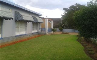 4 Bedroom House in Mohadin