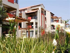 1 Bed Flat in Oukraal Estate