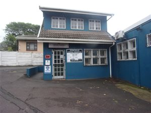 76 m² Commercial space in Montclair