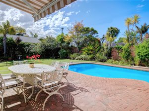 4 Bed House in Loerie Park