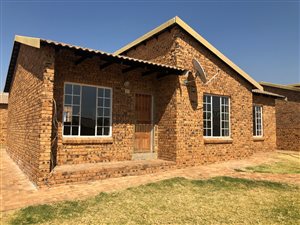 3 Bed Townhouse in Erand Gardens