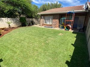2 Bed Townhouse in Montana Park
