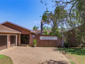 5 Bed House in Vanes Estate