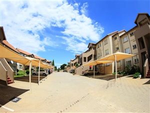 2.5 Bed Townhouse in Linmeyer