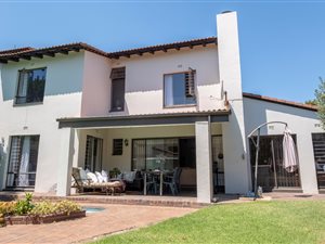 3 Bed Cluster in Bryanston
