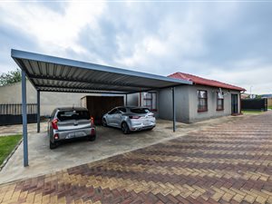 3 Bed House in Alveda