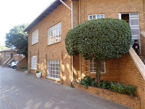 2 Bed Apartment in Bryanston