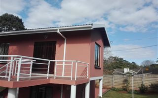 2 Bedroom Flat in Kloof