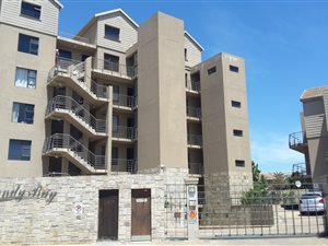 2 Bed Apartment in Waves Edge