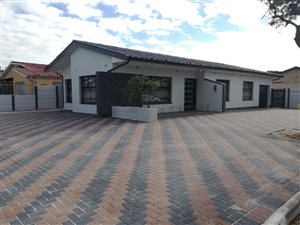 3 Bed House in Goodwood Estate