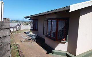 2 Bedroom House in Southgate