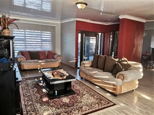 4 Bed House in Lourierpark