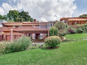 4 Bed House in Quellerina